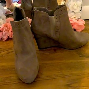 Short wedges shoes never worn before